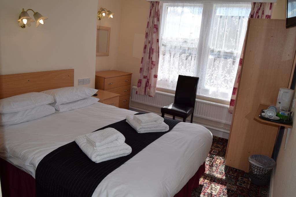 Westminster Hotel Rhyl Exterior foto